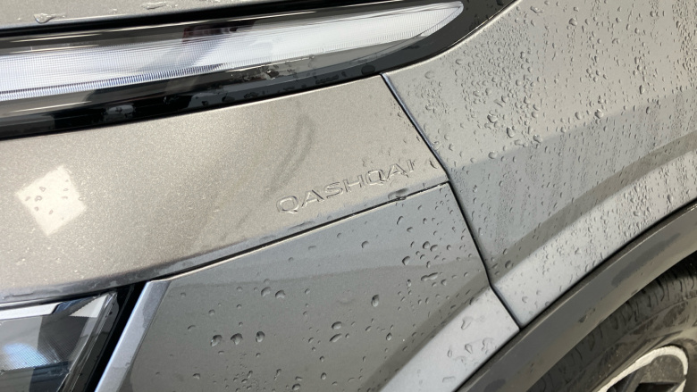 Nissan Qashqai 1.3 DiG-T MH 158 Tekna 5dr Xtronic Petrol Hatchback